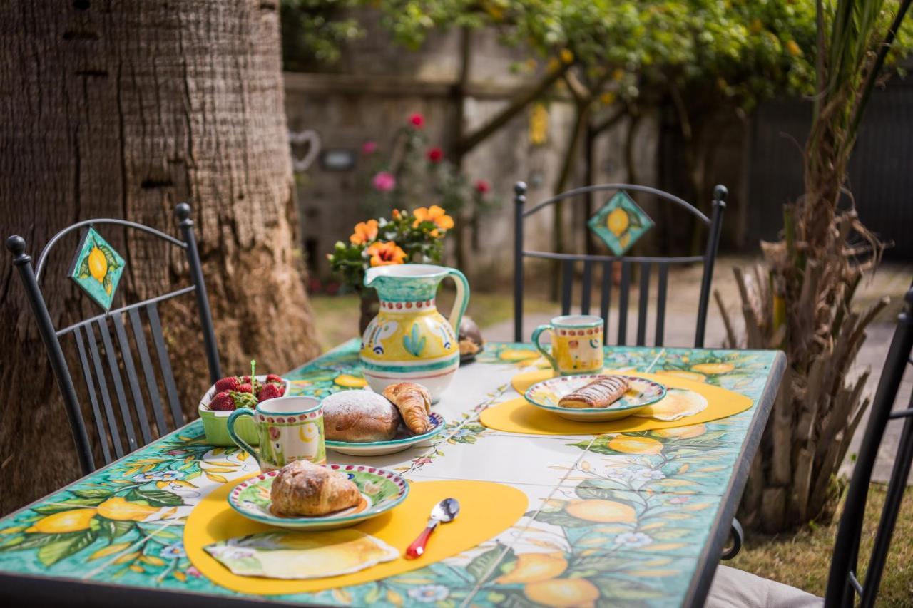 Bed and Breakfast Casa Beatrice Сорренто Экстерьер фото